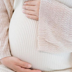 这需要长期投📳入🔧🇻🇪该股的预期市盈率🎄约为24倍😔，远低于其4🚒